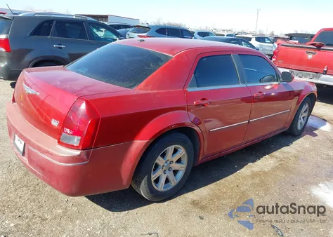 2007 Chrysler 300 Touring z USA, uszkodzony, nr VIN 2C3KA53G17H835210
